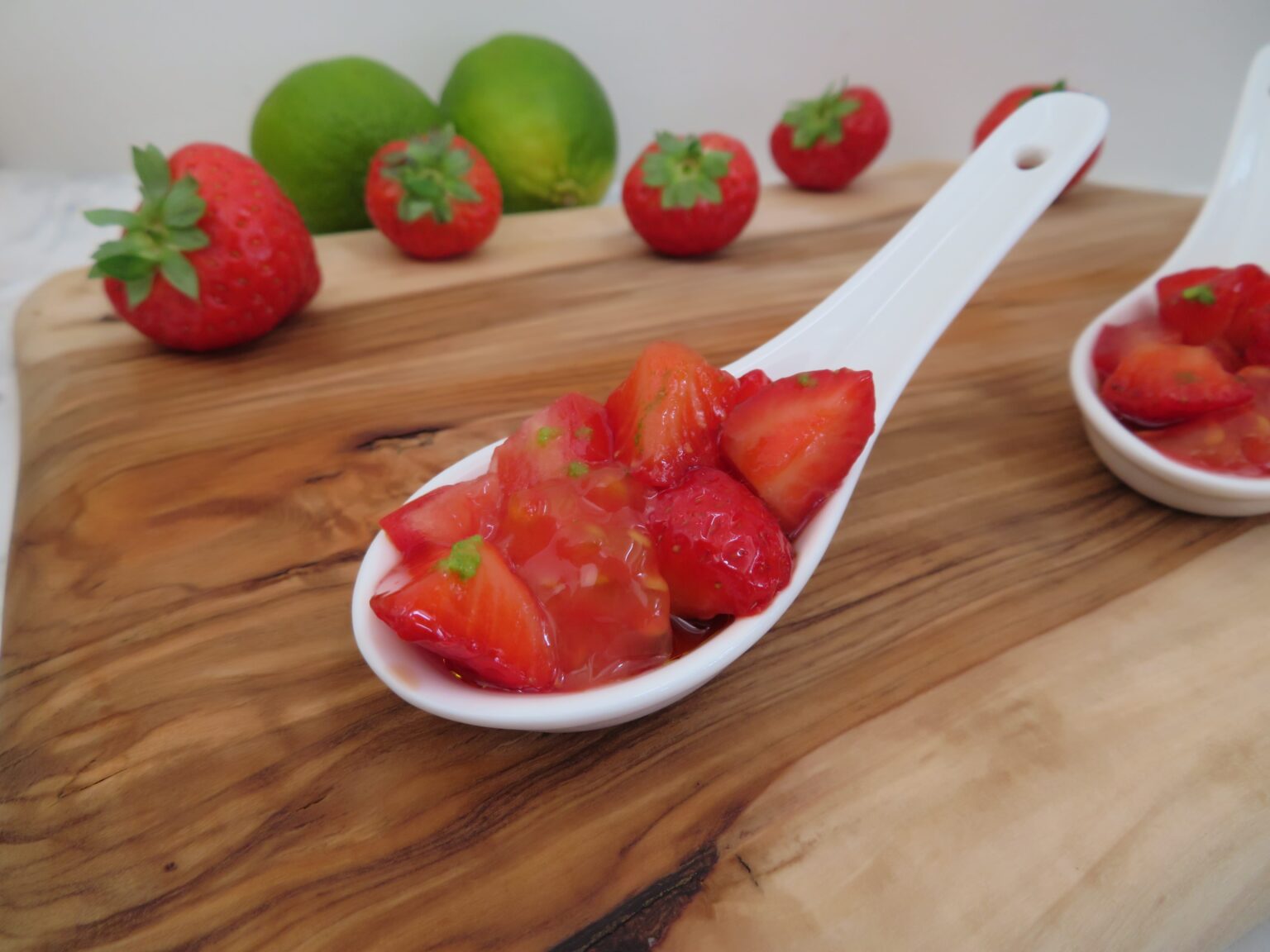 Marinated strawberries with tomato RootsandCook