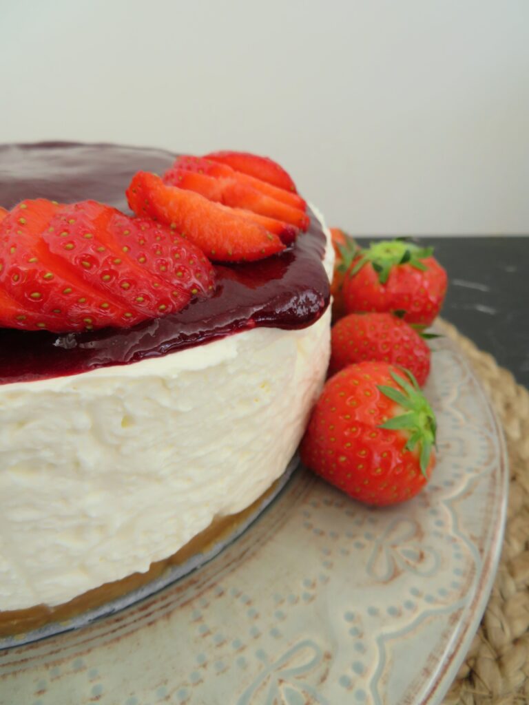 no-bake-cheesecake-rootsandcook