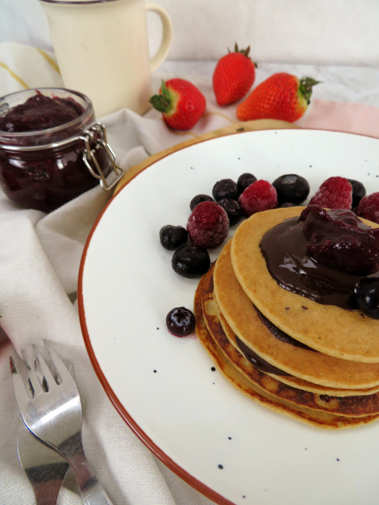 oatmeal pancakes served with fresh fruit - easy delicious and healthy breakfast o brunch idea