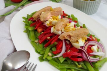 Green beans salad with mustard dressing