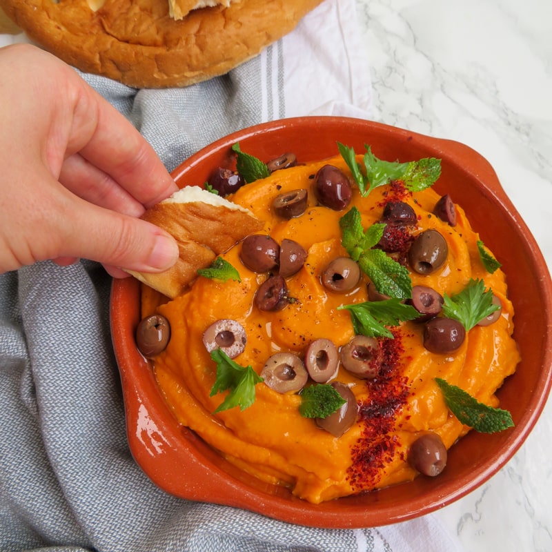 Carrot and white beans summer dip - slow cooker