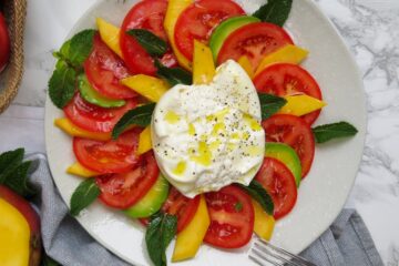 Tomato, mango and burrata salad