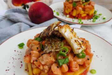 Tartar de verano con crujiente de salmón