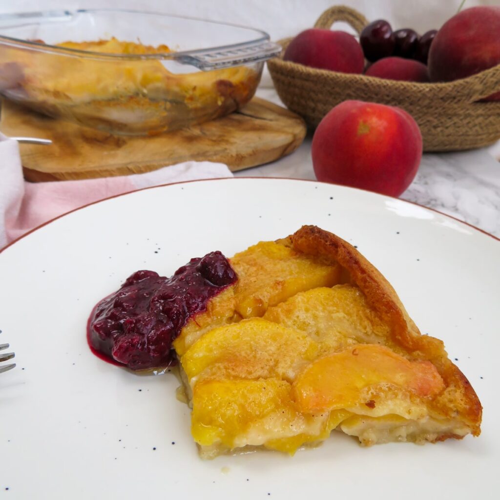 clafoutis con cardamomo - postre para verano