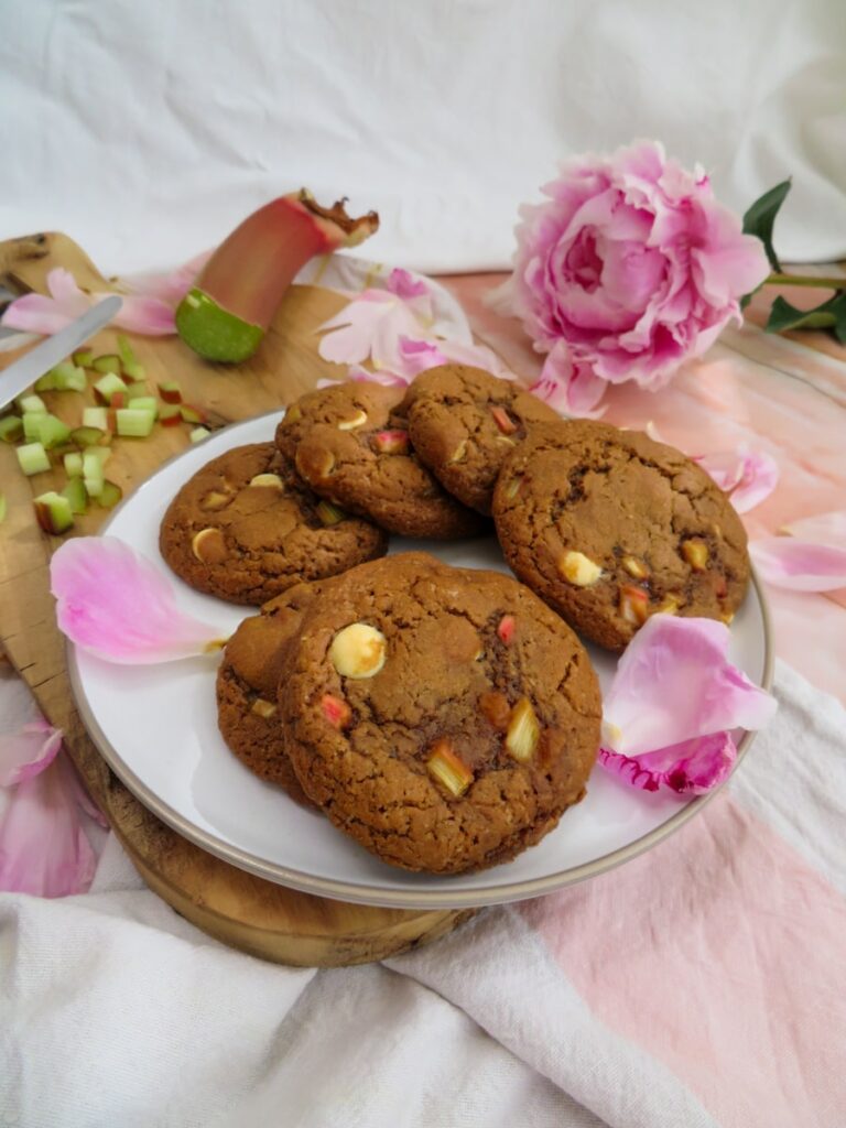 WHITE CHOCOLATE AND RHUBARB COOKIES with diced rhubarb