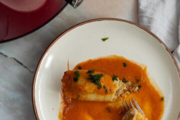 Spanish style stuffed squid on the slow cooker-rootsandcook