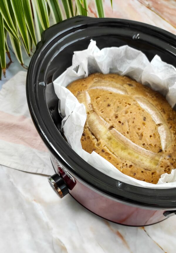 Slow Cooker Banana Bread - RootsandCook