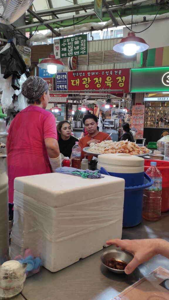 South-Korea-food-guide-by-a-foodie-rootsandcook-Seoul-Gwangjang-market-street food tour